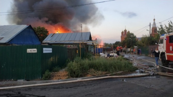 Подробности пожара в посёлке Запанской