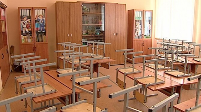 Уже пять классов в школах региона переведены на дистанционное обучение.