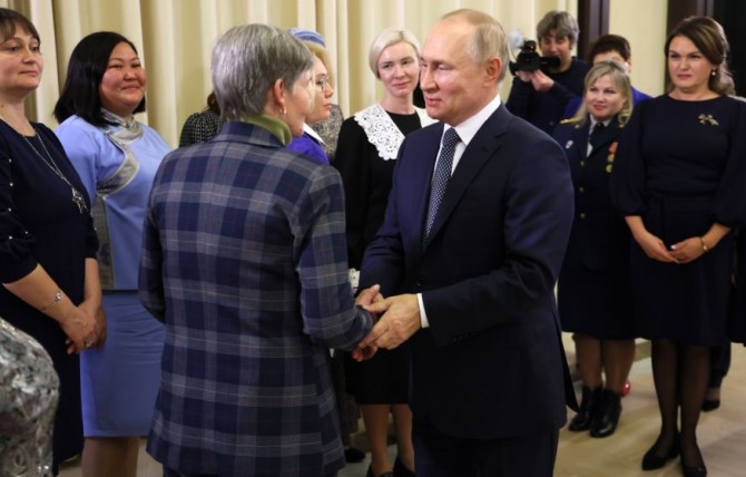 «На встречу с Путиным не позвал руководителей «Совета матерей и жен мобилизованных» а также «Комитета солдатских матерей»».