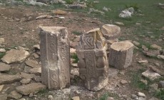 Вандалы уничтожили культовые сооружения тюркских кочевников